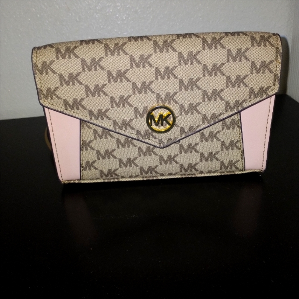 Michael Kors Belt Bag